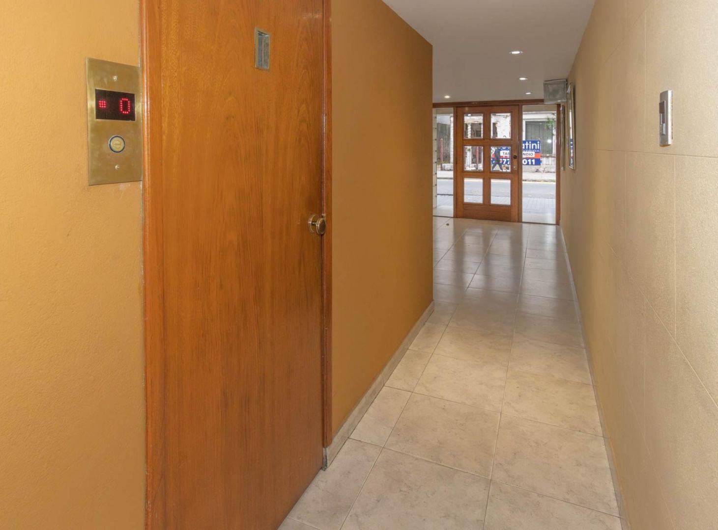 Foto de Venta 2 Ambientes con Baulera en Villa Urquiza, imagen 1