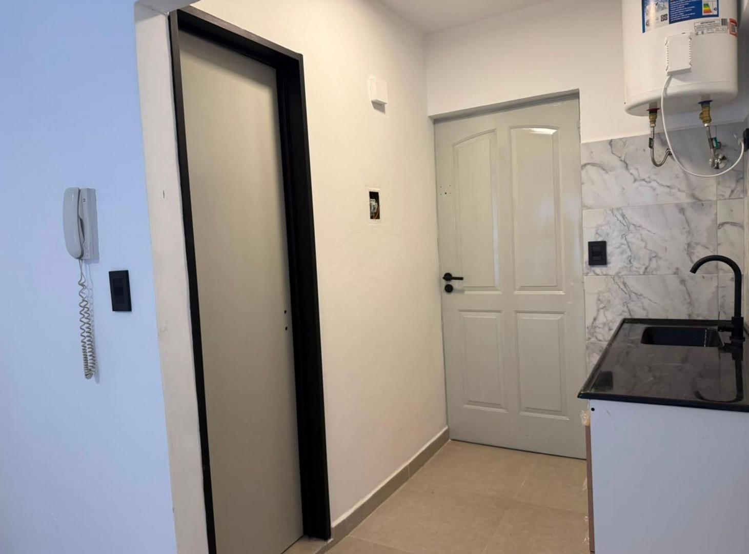 Foto de Monoambiente en venta en Munro sin expensas, imagen 3