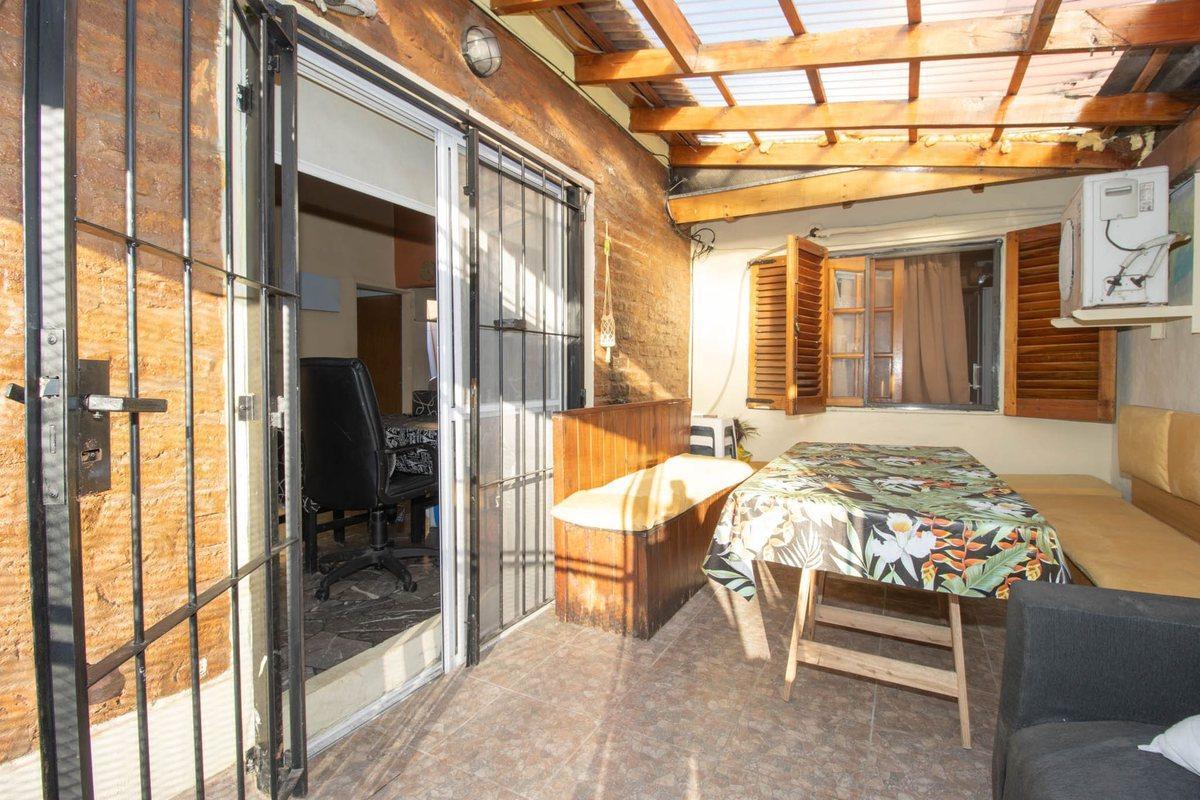 Foto de VENTA PH 3 AMBIENTES-COCHERA-PATIO Villa Ballester, imagen 3