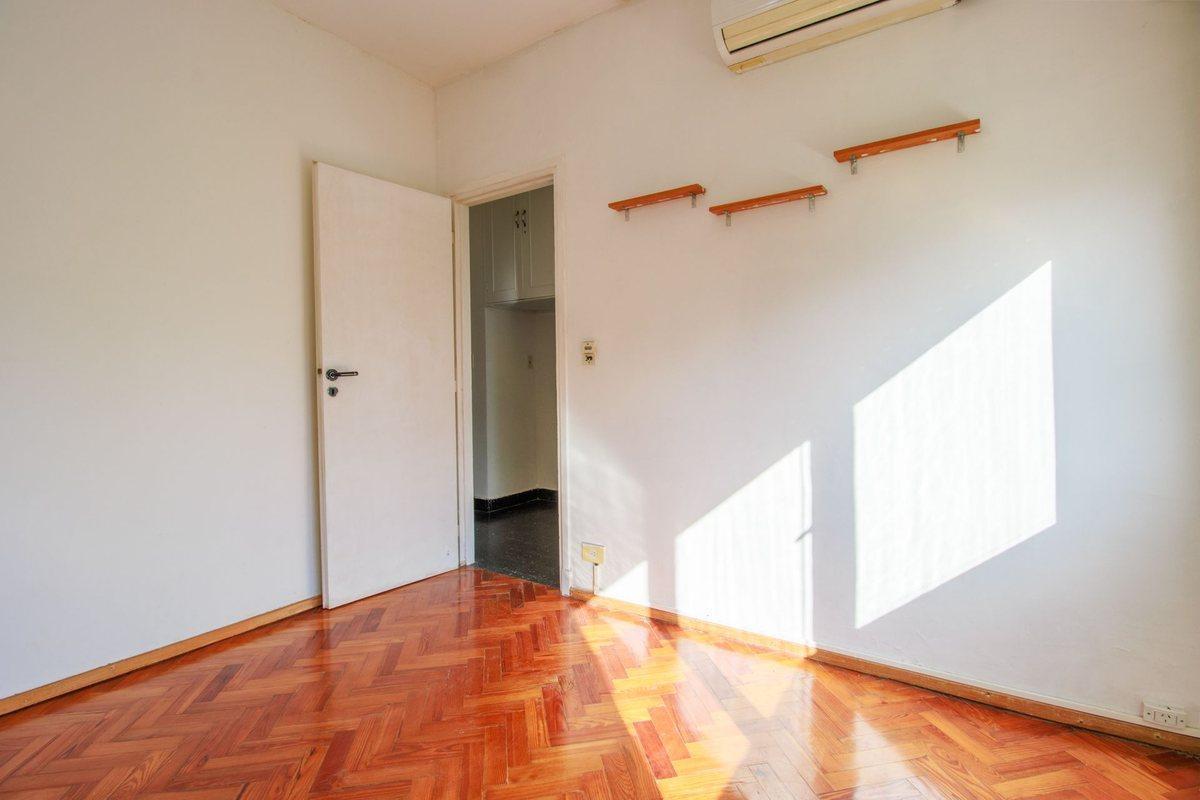 Foto de VENTA Departamento de 2 Ambientes en Olivos!, imagen 1