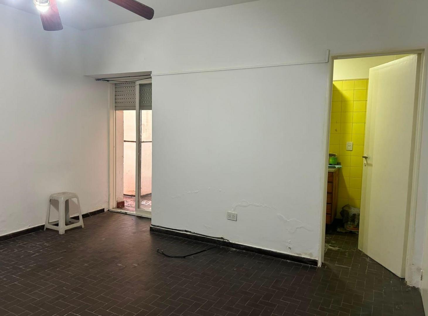 Foto de Departamento 2 Ambientes con Patio en Venta, imagen 1