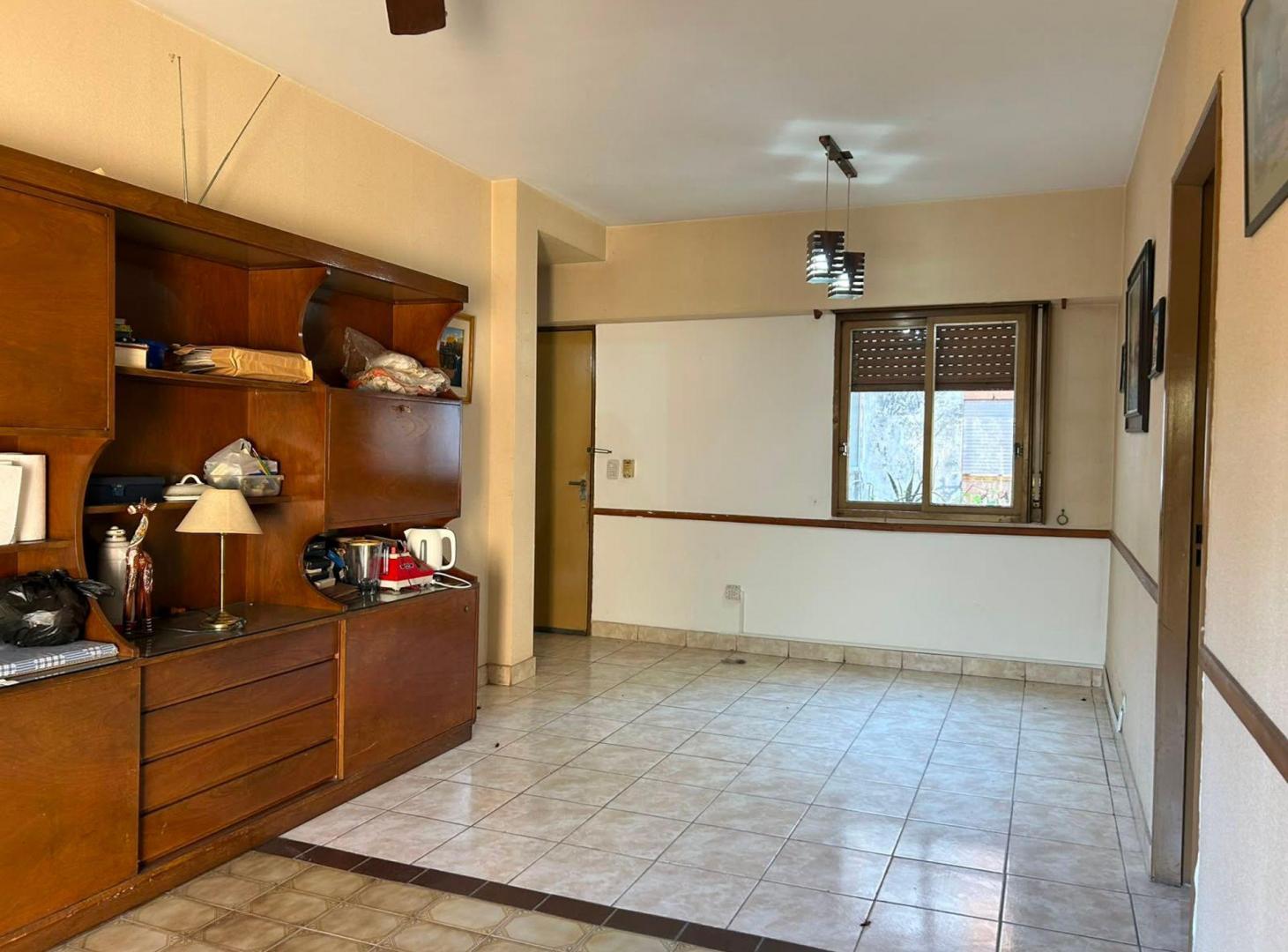 Foto de Depto 3 Amb con Cochera y Balcon en venta, imagen 4