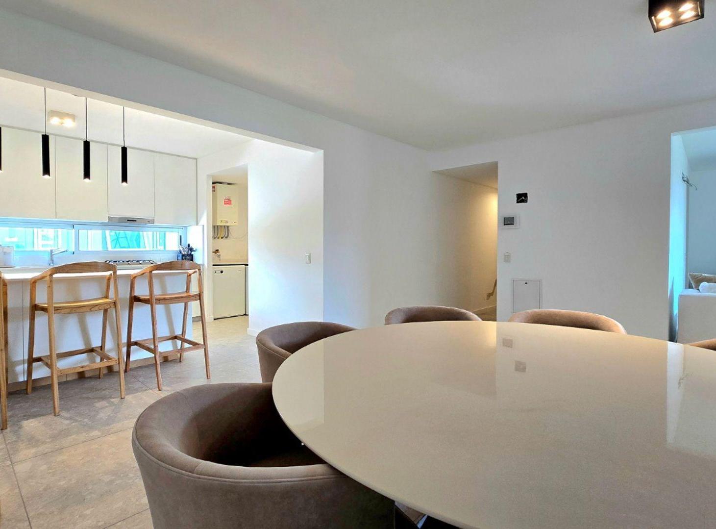 Foto de DEPARTAMENTO SEMI NUEVO 4 AMBIENTES EN DEVOTO, imagen 3