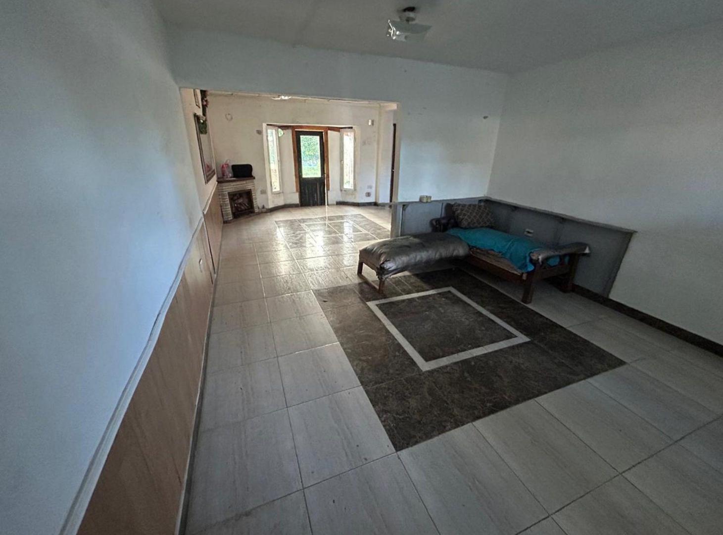 Foto de CASA EN VENTA EN BARRIO DE VICENZO GRANDE, imagen 2