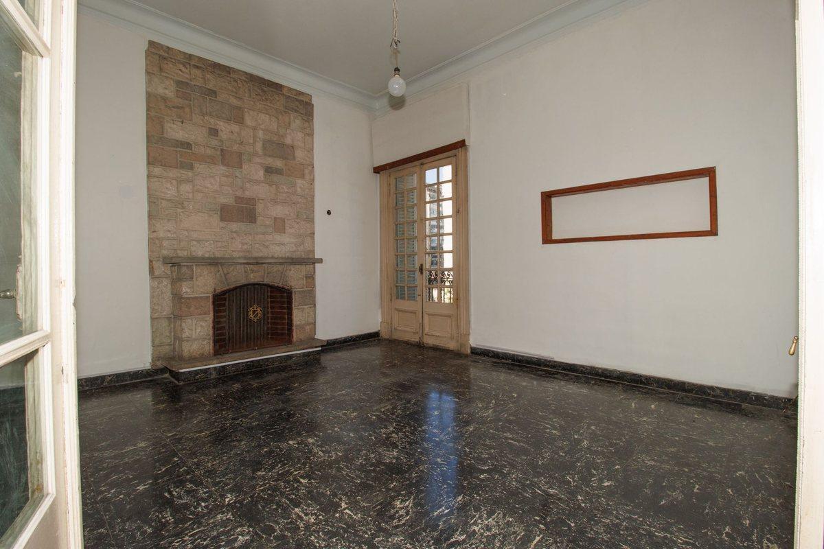 Foto de Venta Departamento 5 Ambientes Al Frente - CABA, imagen 1