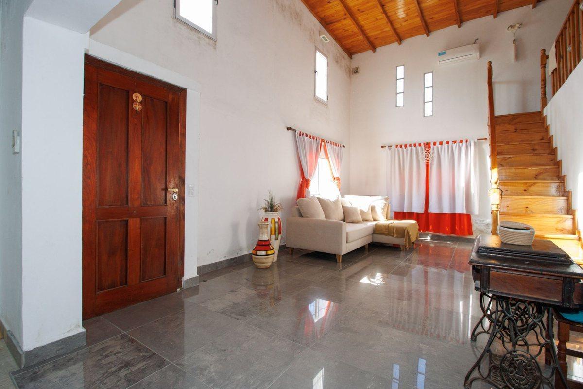 Foto de Venta de Casa en Lote Grande, imagen 5