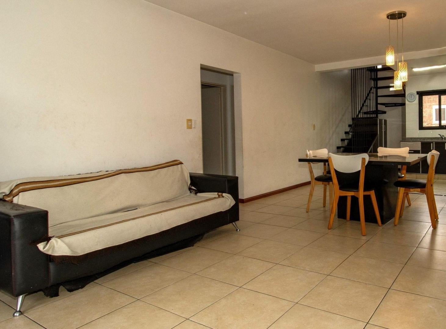 Foto de VENTA PH 4 amb. Terraza-Cochera en Villa Martelli, imagen 2