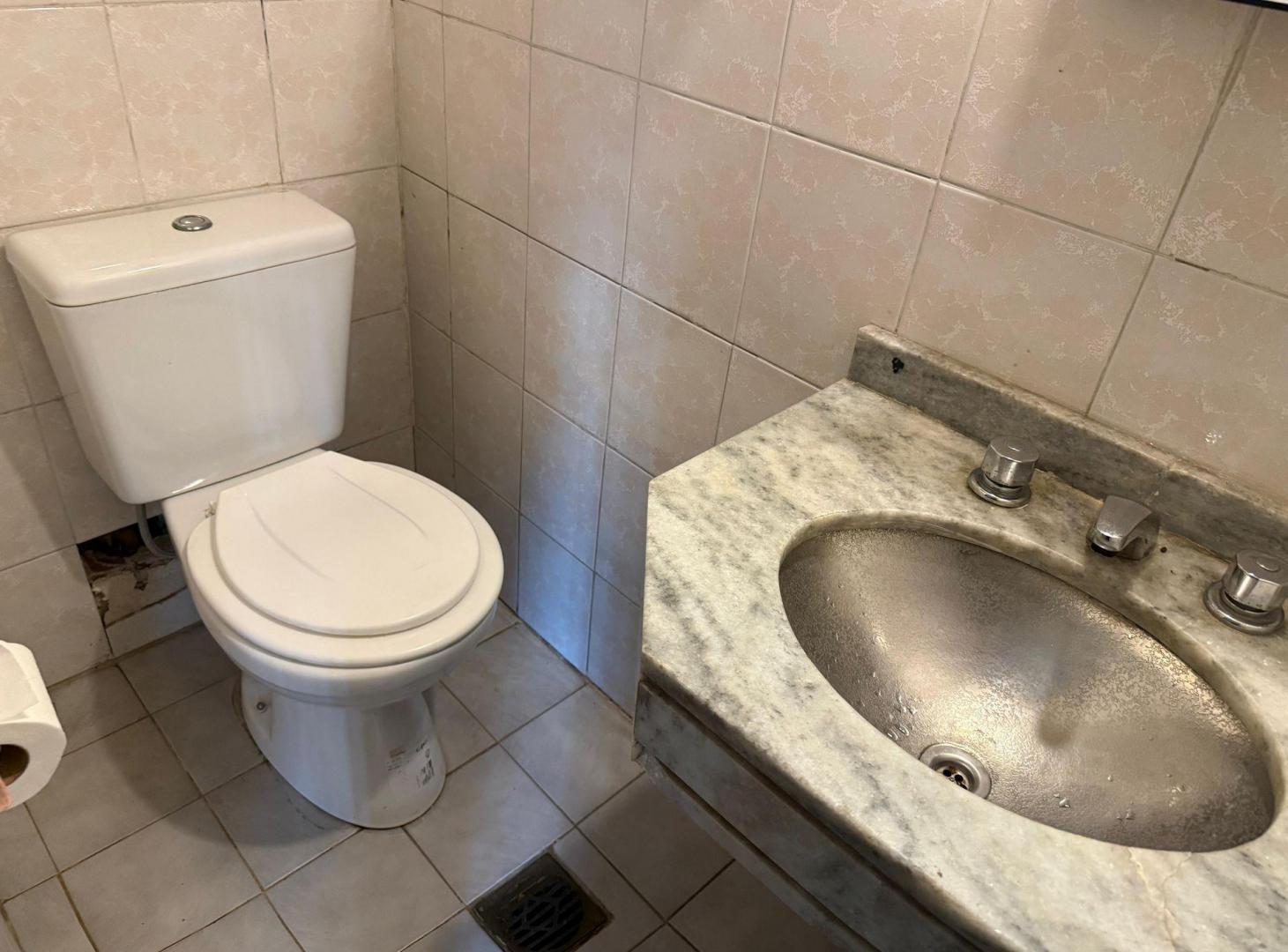 Foto de Venta PH + depósito + local en Floresta, imagen 4