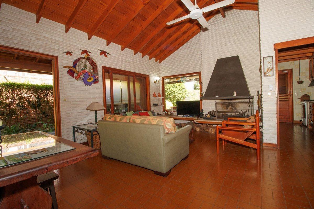 Foto de VENTA CASA 4 AMB. Maschwitz Club- Pileta-Parrilla, imagen 3
