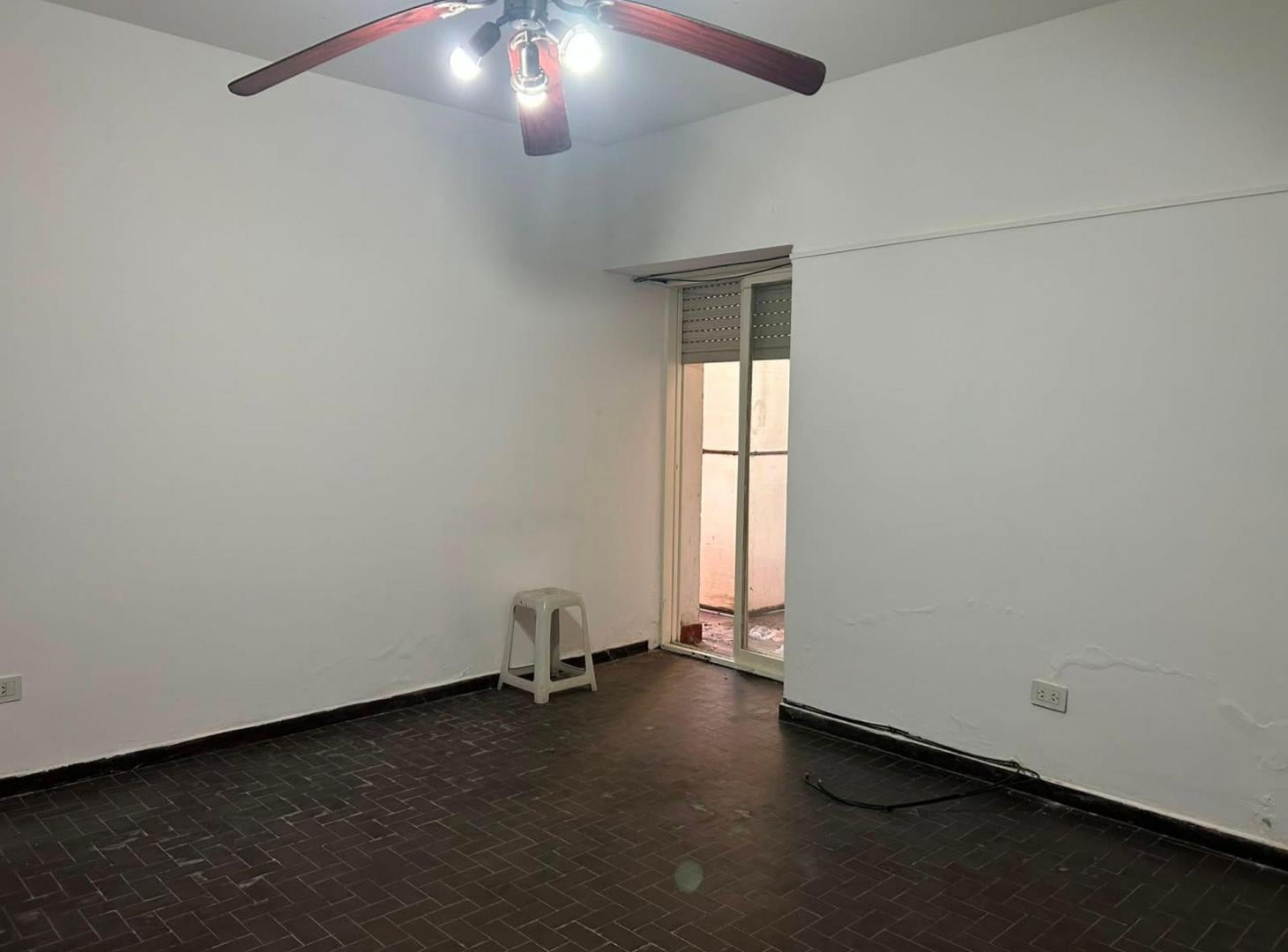 Foto de Departamento 2 Ambientes con Patio en Venta, imagen 2