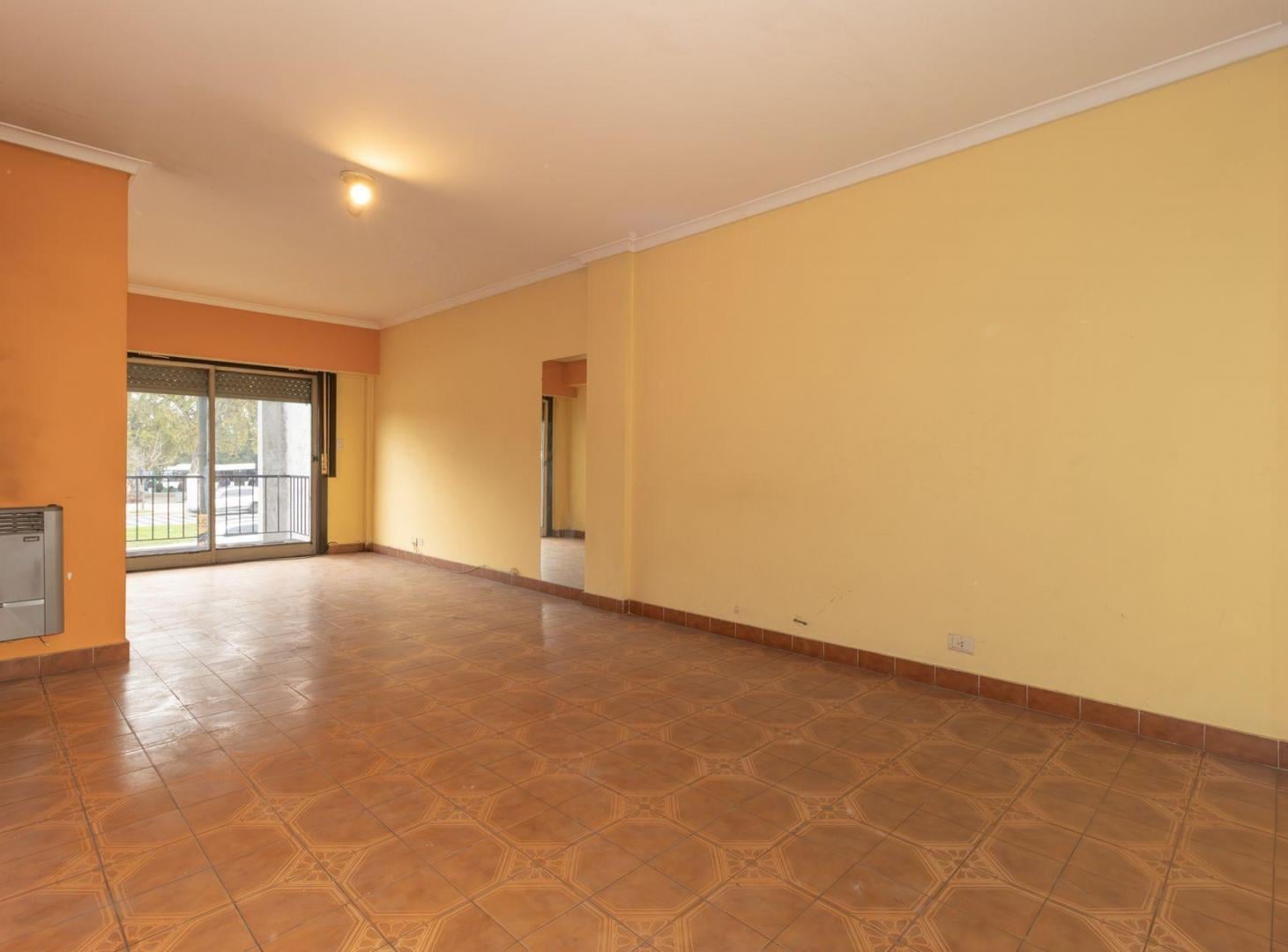 Foto de DEPARTAMENTO EN VENTA 3 AMB. SAAVEDRA EX.UBICACION, imagen 1