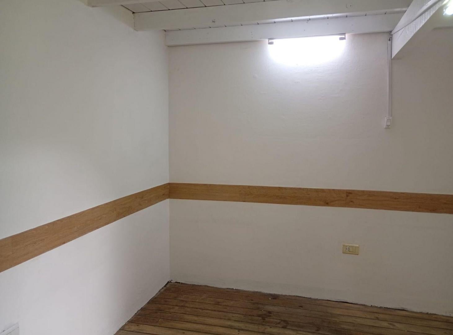 Foto de DEPARTAMENTO 2 AMB. CON ENTR PISO CONSTITUCION, imagen 3