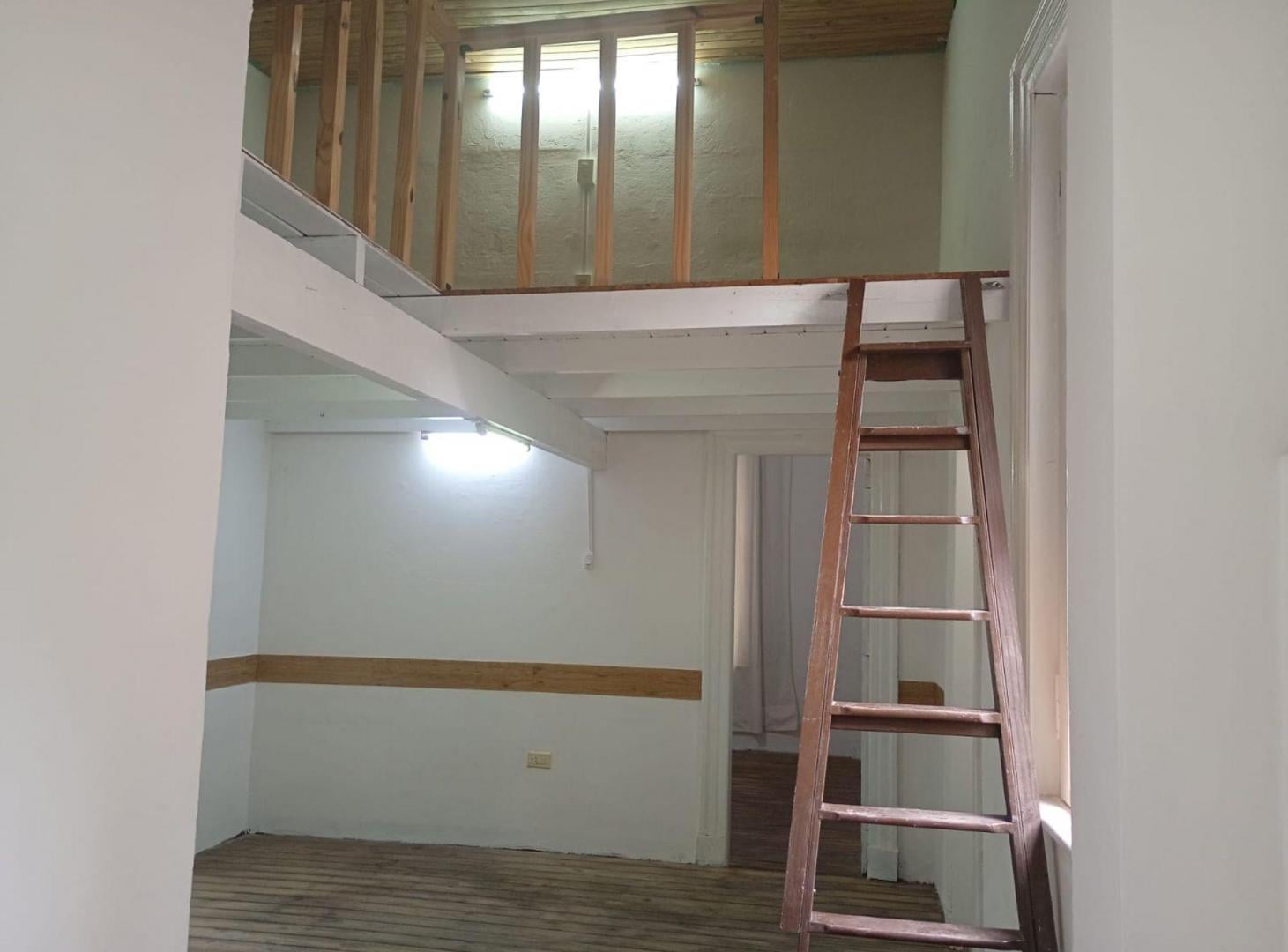 Foto de DEPARTAMENTO 2 AMB. CON ENTR PISO CONSTITUCION, imagen 4