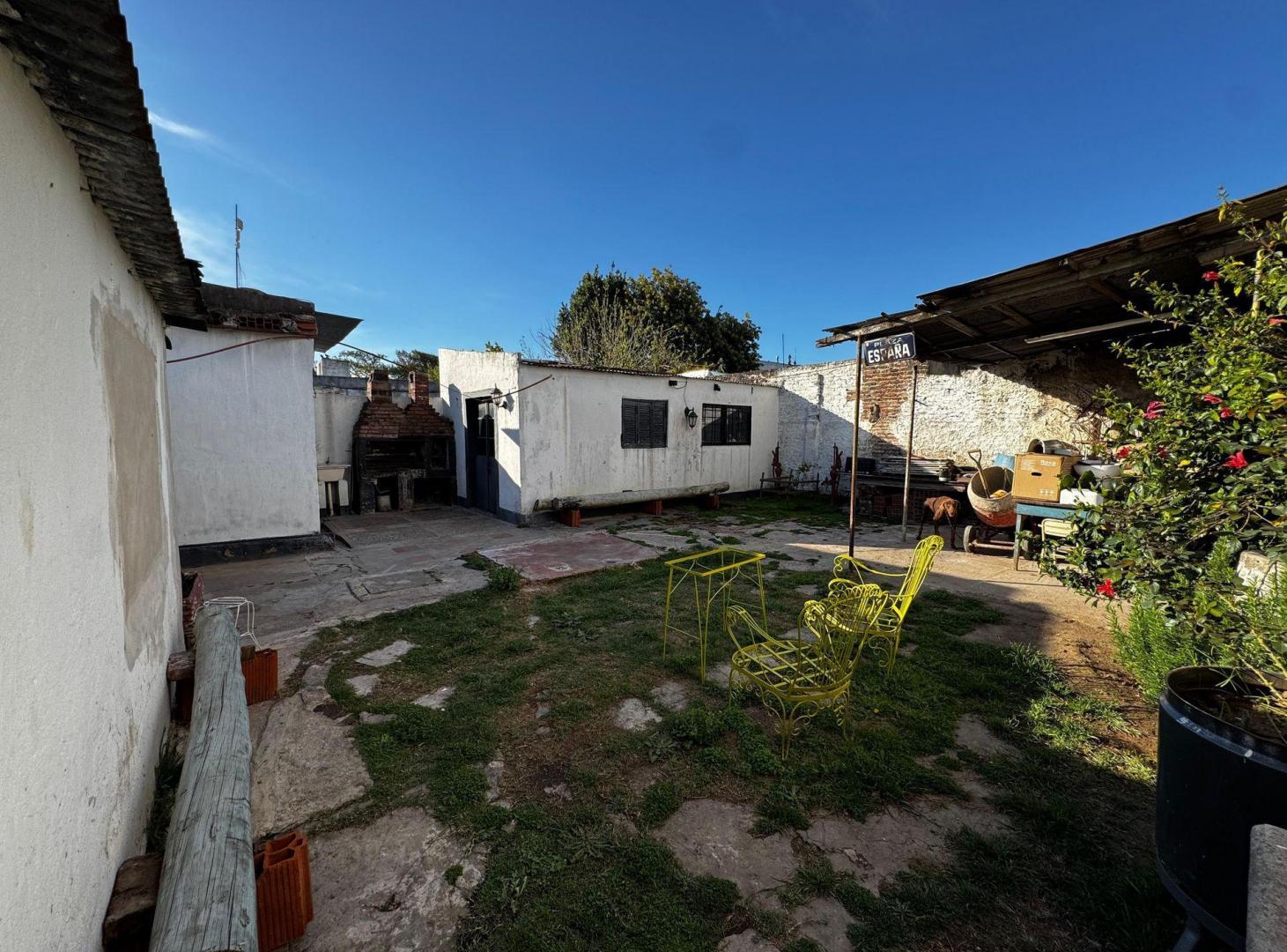Foto de CASA EN VENTA - VILLA CONCEPCION - AMPLIO PARQUE, imagen 4