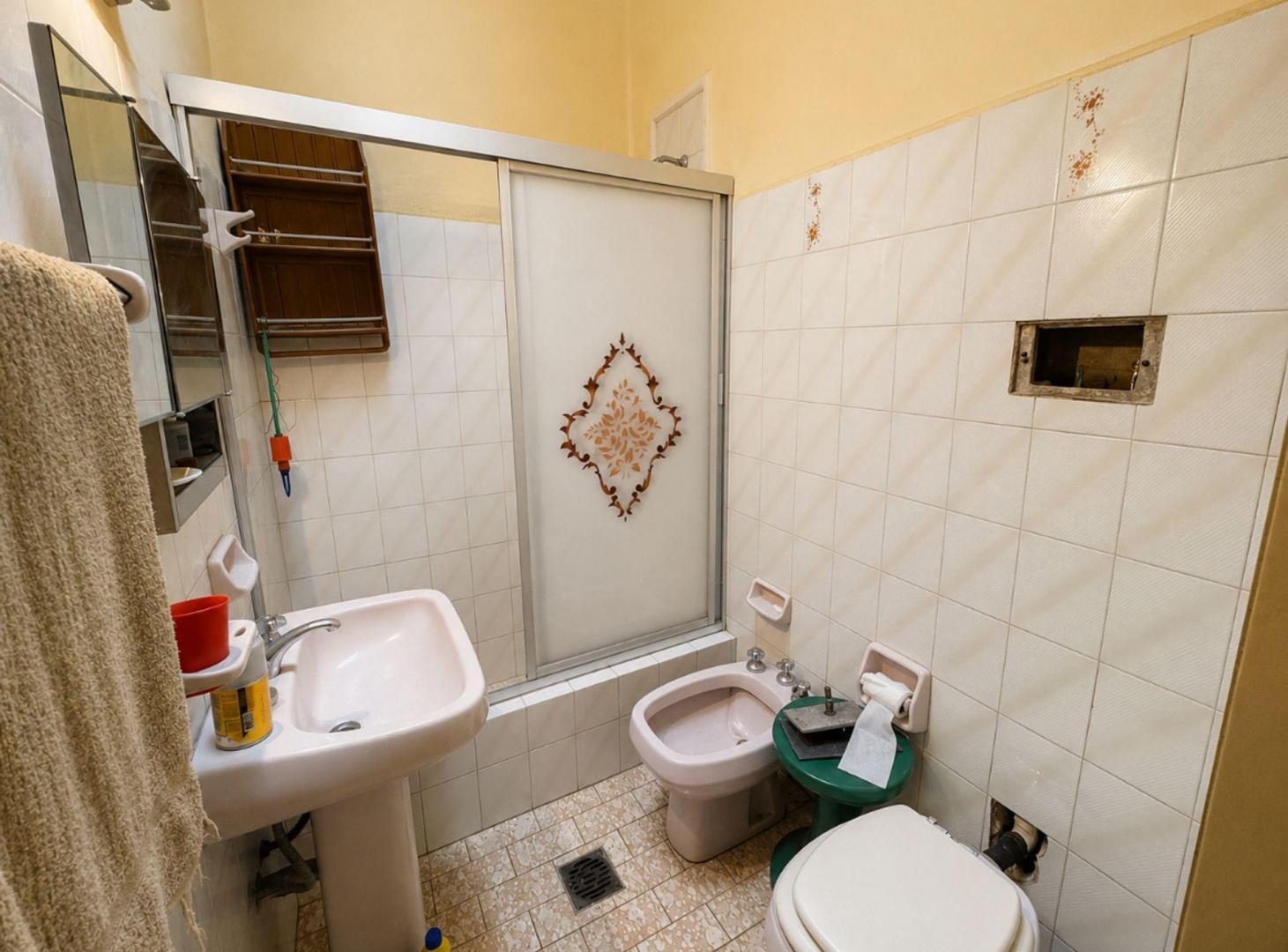 Foto de 2 AMBIENTES EN BOULOGNE CON AMPLIO PATIO, imagen 4