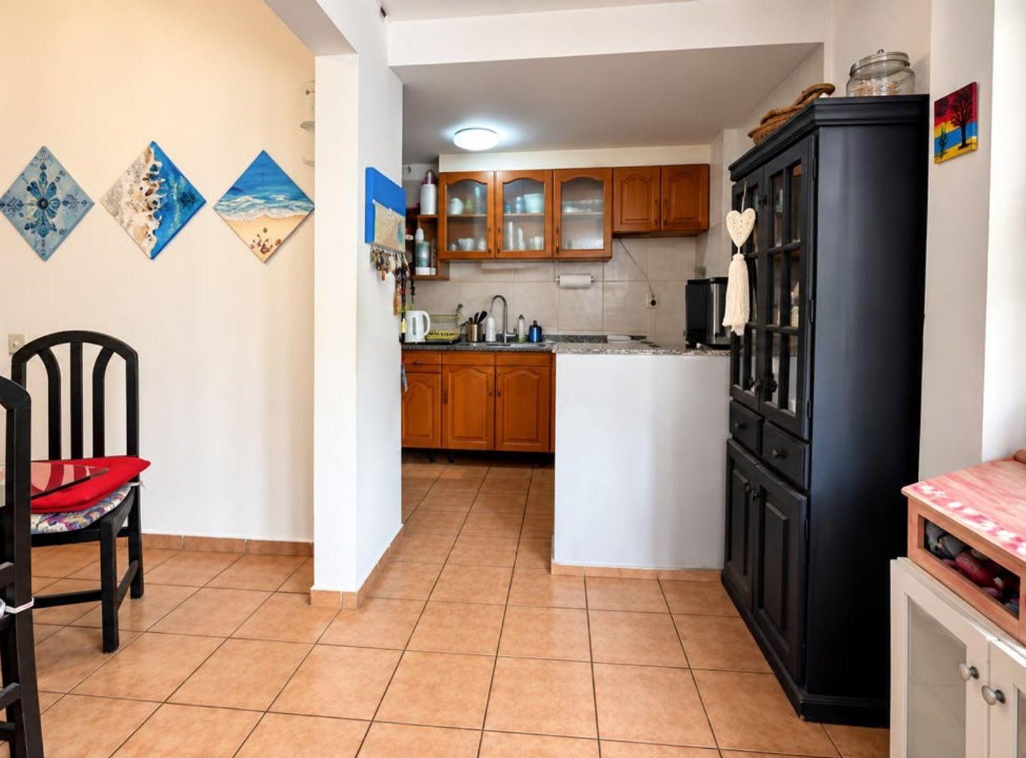 Foto de Venta Casa multifamiliar c/ quincho patio cochera, imagen 3