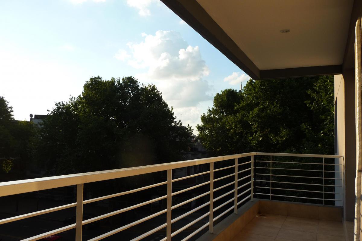 Venta Urquiza - Parque Chas - 2 Ambientes Al Frente Todo Luz Balcón 5