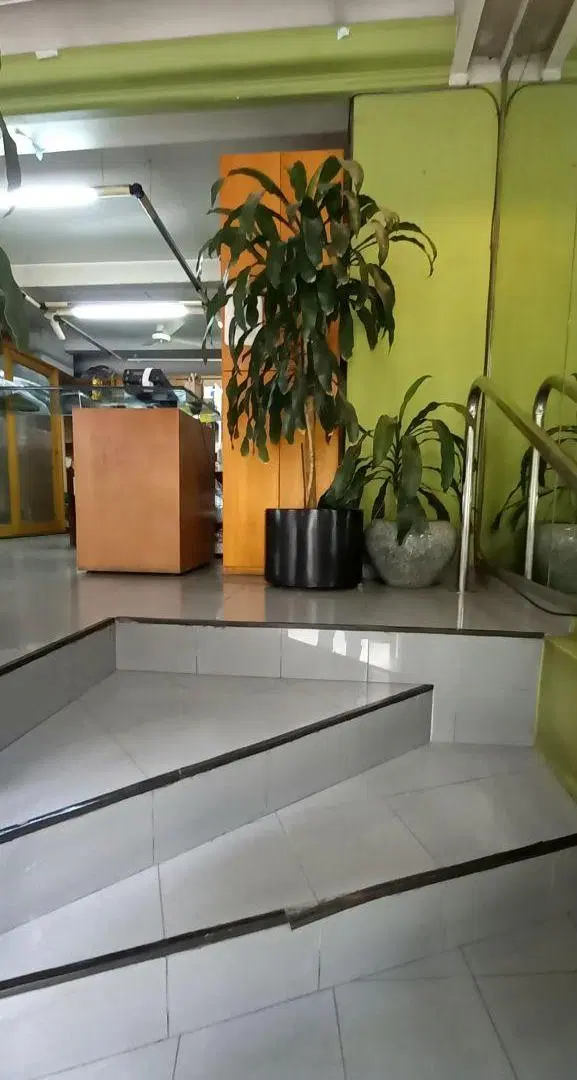 A LA VENTA LOCAL 150 M2 a metros Av. SANTA FE y ALTO PALERMO 4