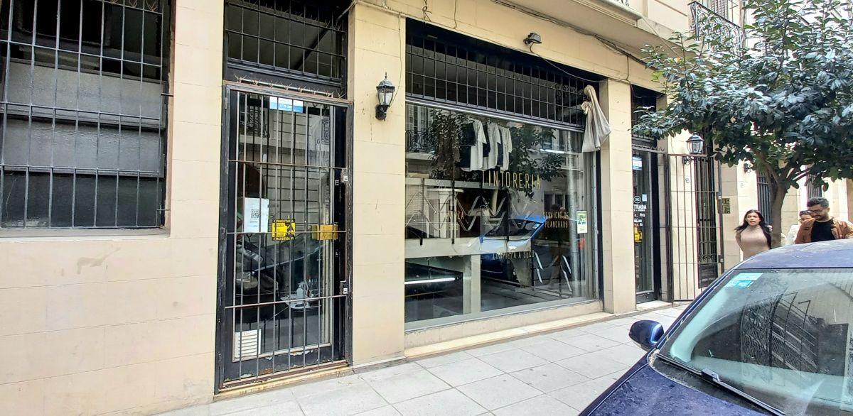 A LA VENTA LOCAL 150 M2 a metros Av. SANTA FE y ALTO PALERMO