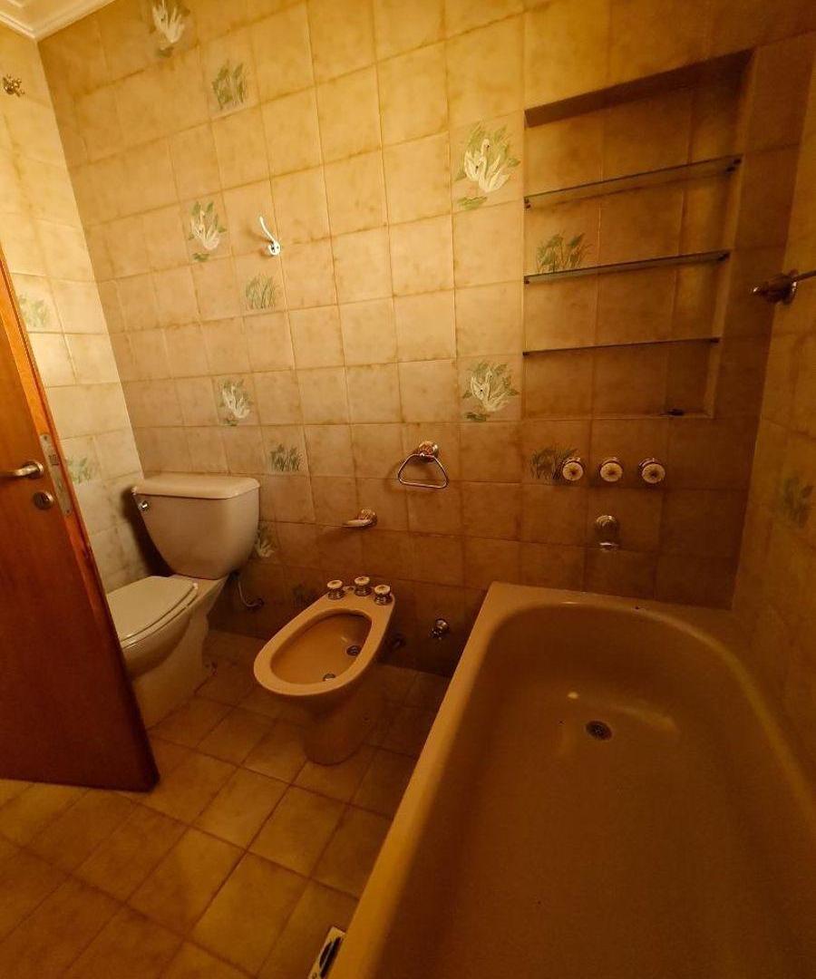 Foto de chalet centrico con galpon en Tandil, imagen 4