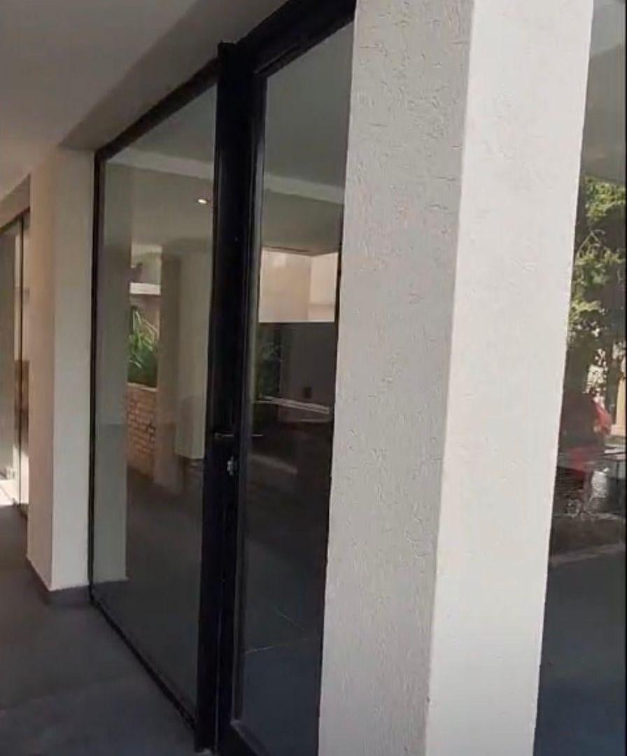 Foto de Local comercial de 70 m² en venta en semicentro Tandil, imagen 3