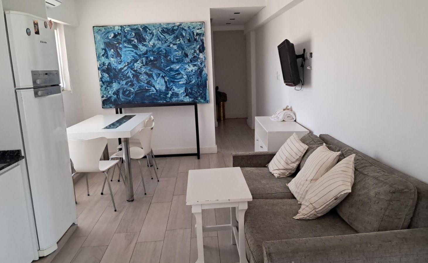 Foto de Departamento de 63 m² con 2 dormitorios en venta con renta., imagen 3