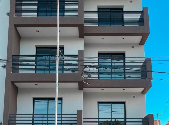 Departamento en  Tandil, 2 ambientes, en PB, con cochera a estrenar 3