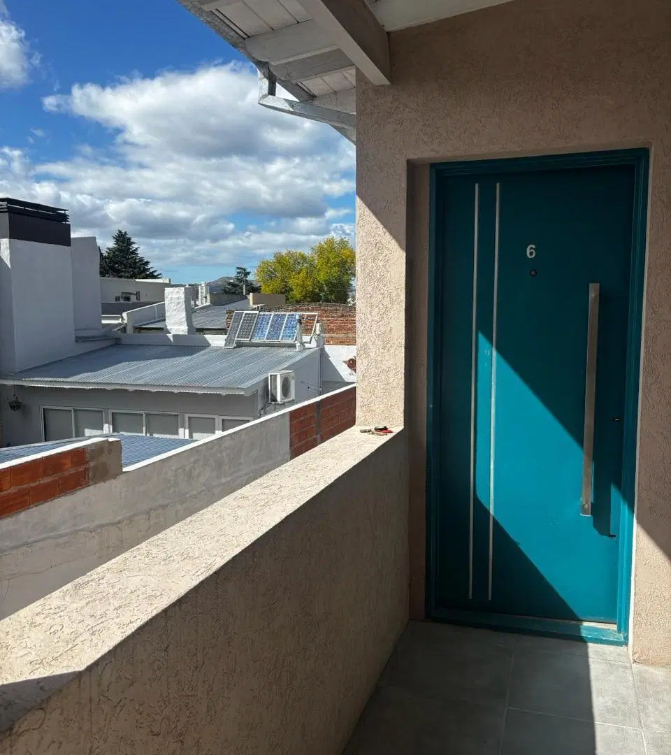 DEPARTAMENTO EN VENTA SEMICENTRICO TANDIL 2