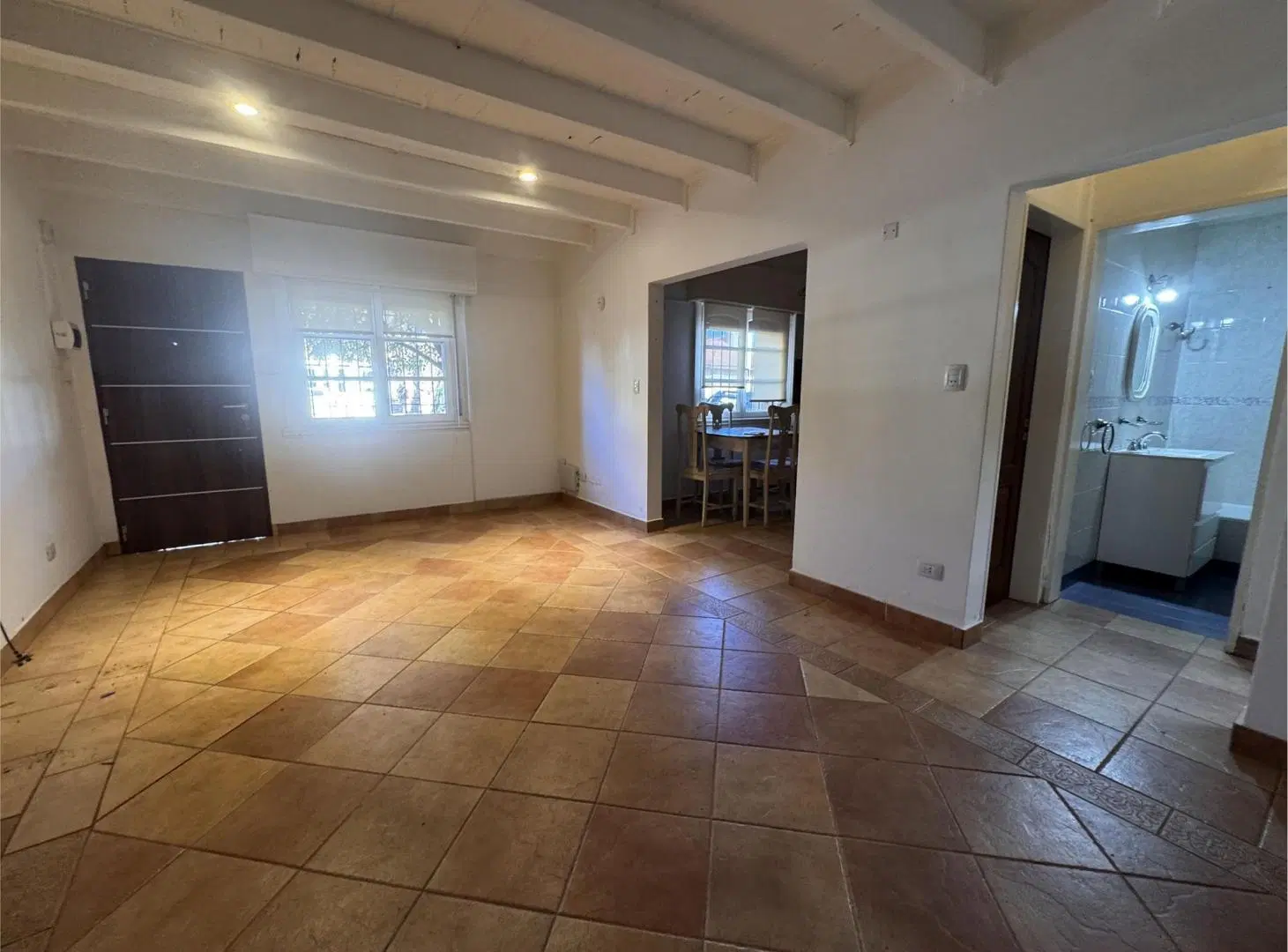 En alquiler duplex 3 ambientes zona residencial Tandil 1