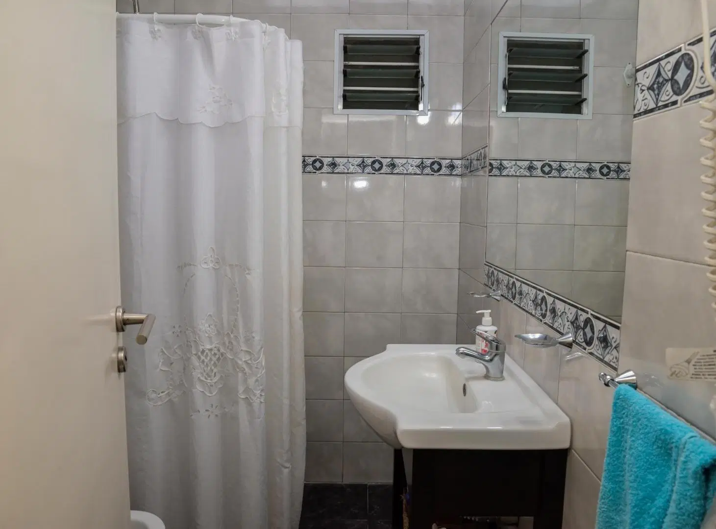 Impecable casa en venta 4 ambientes Tandil  apta crédito 8