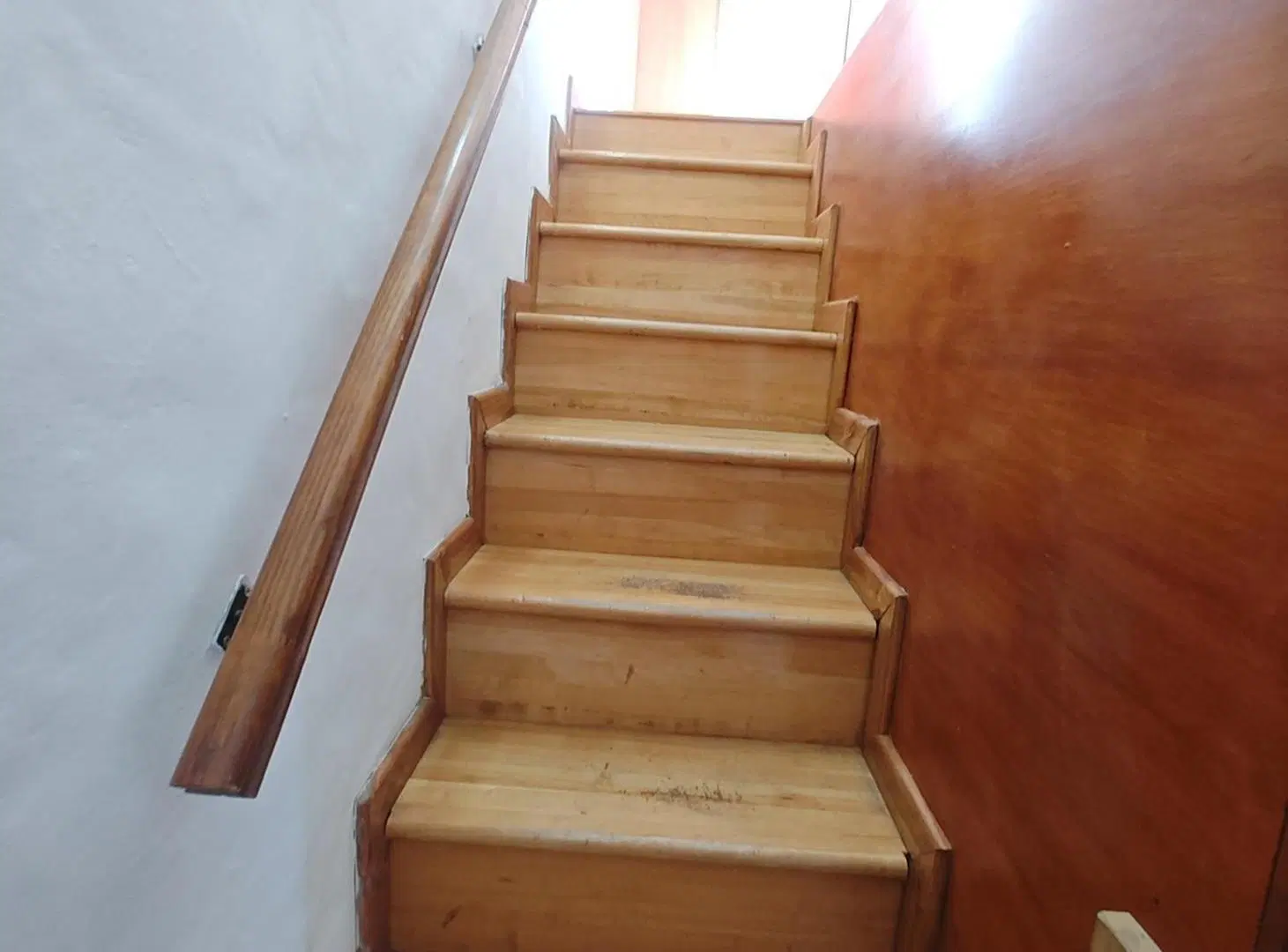 CASA EN ALQUILER - ZONA CERRITO - CON TERRAZA 8