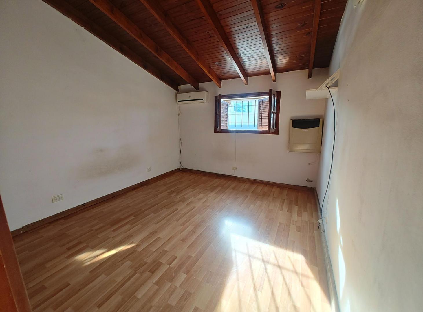 Foto de CASA EN ALQUILER - DUPLEX - CON PATIO INDEPENDIENTE, imagen 5