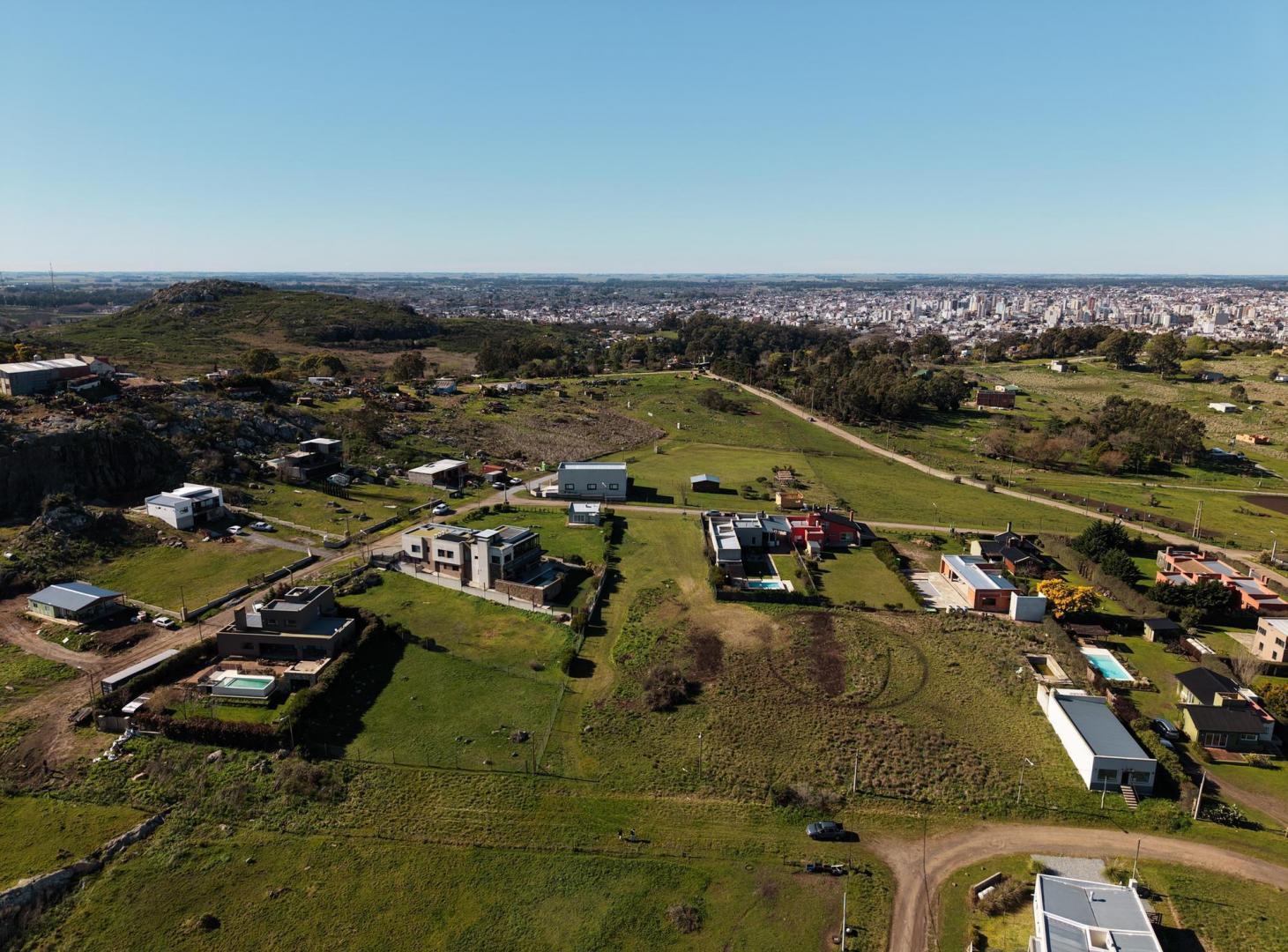 Foto de Lote 1333 metros en venta con vistas Entre Sierras Tandil, imagen 1