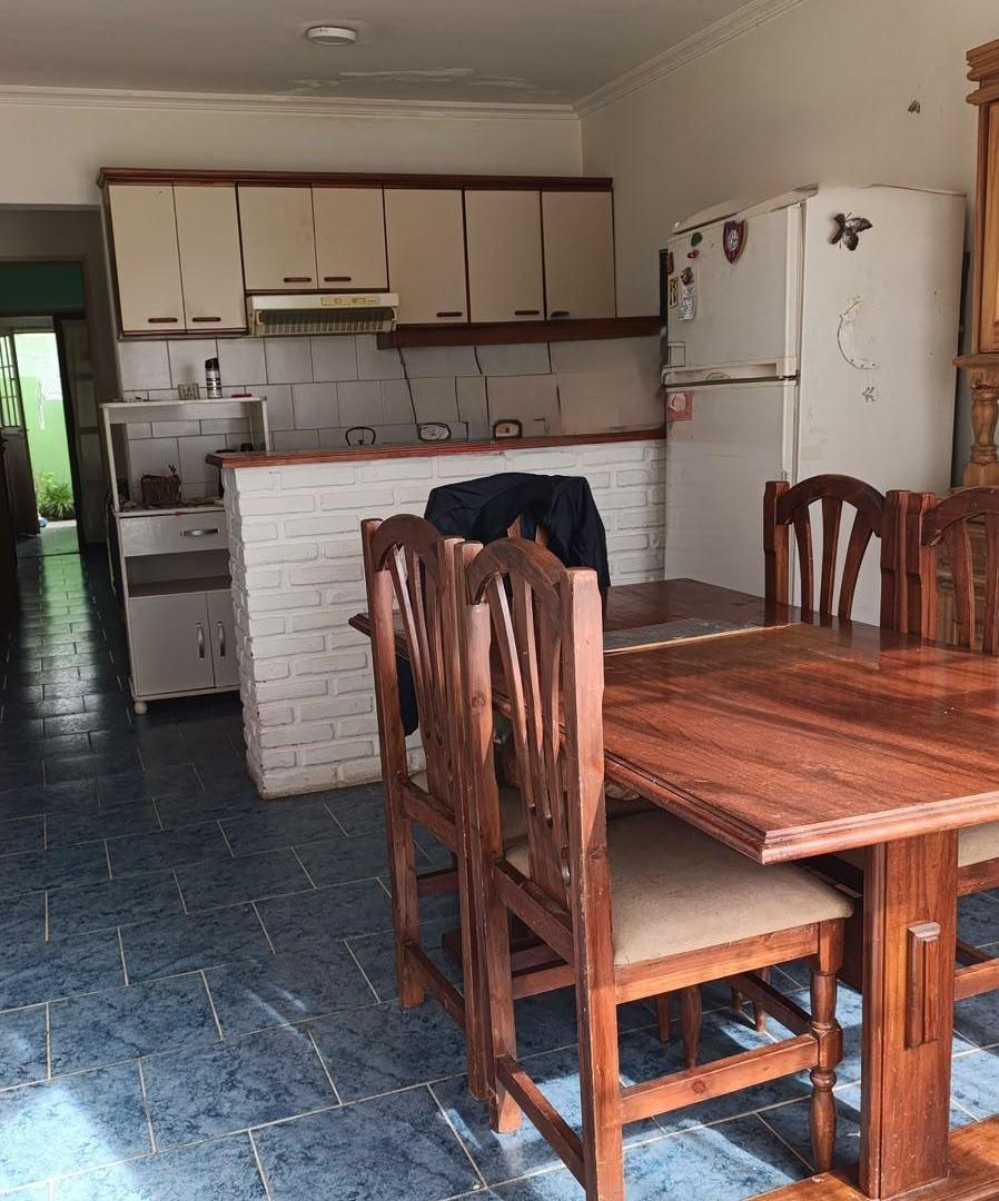 Foto de Departamento de 35 m² con 1 dormitorio en venta en Av Santamarina y, imagen 1