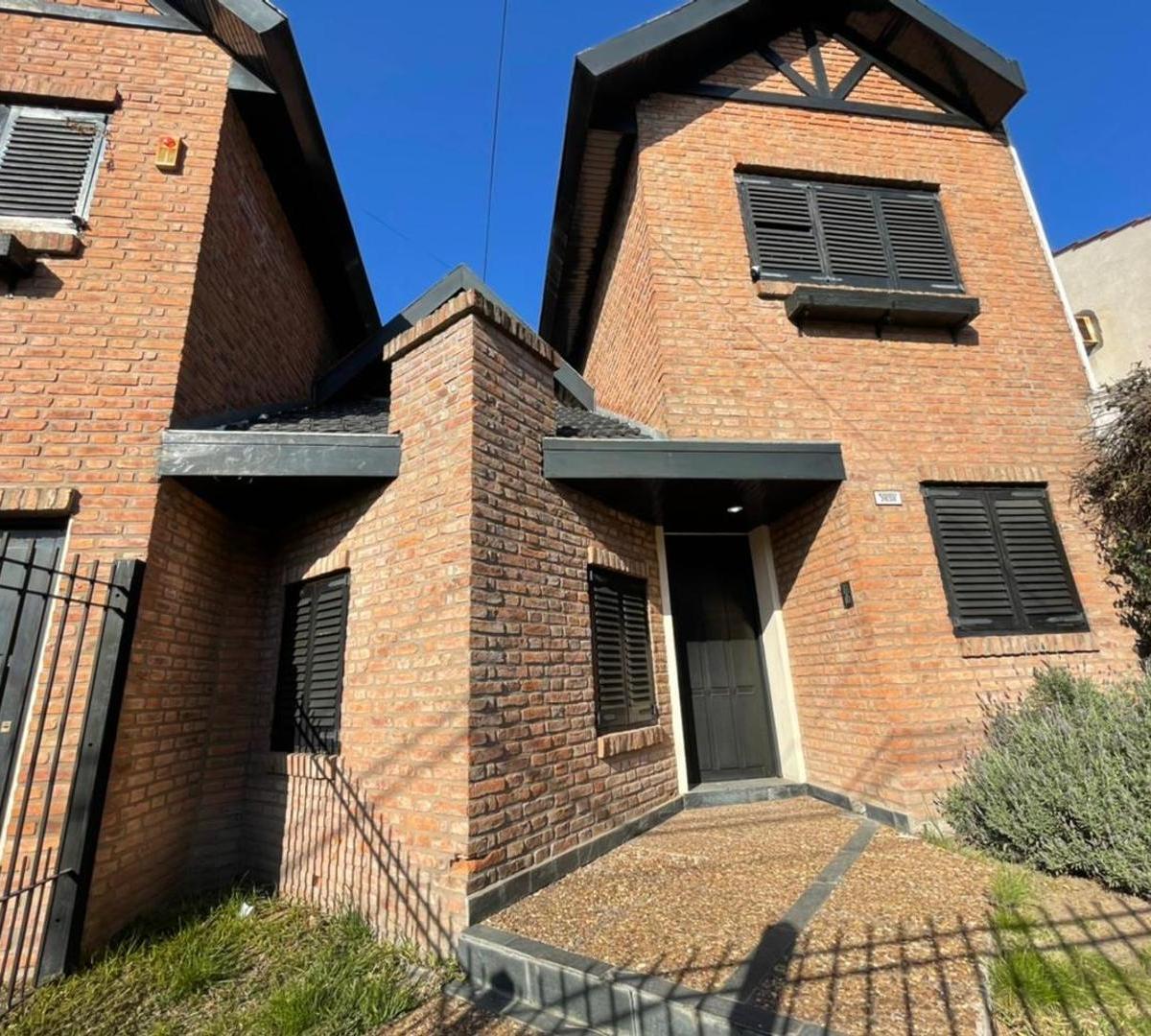 Venta Casa en Castelar Sur
