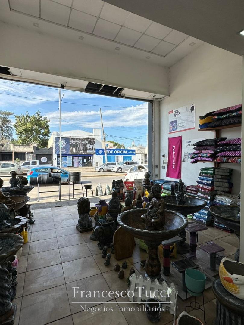 Foto de Local en Venta en Moreno, imagen 2