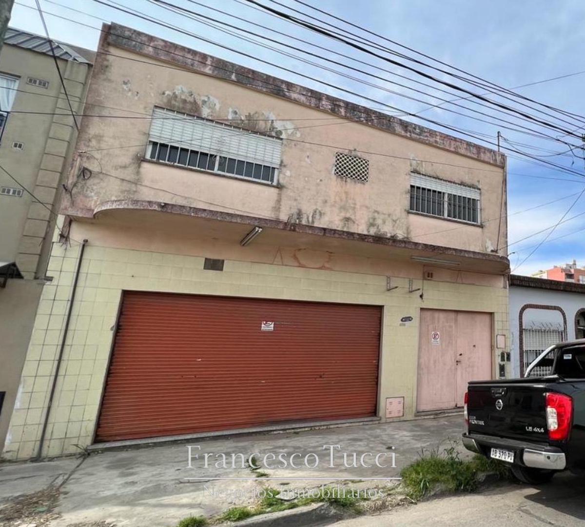 Galpón con Vivienda en Venta Para Reciclar en Haedo 4