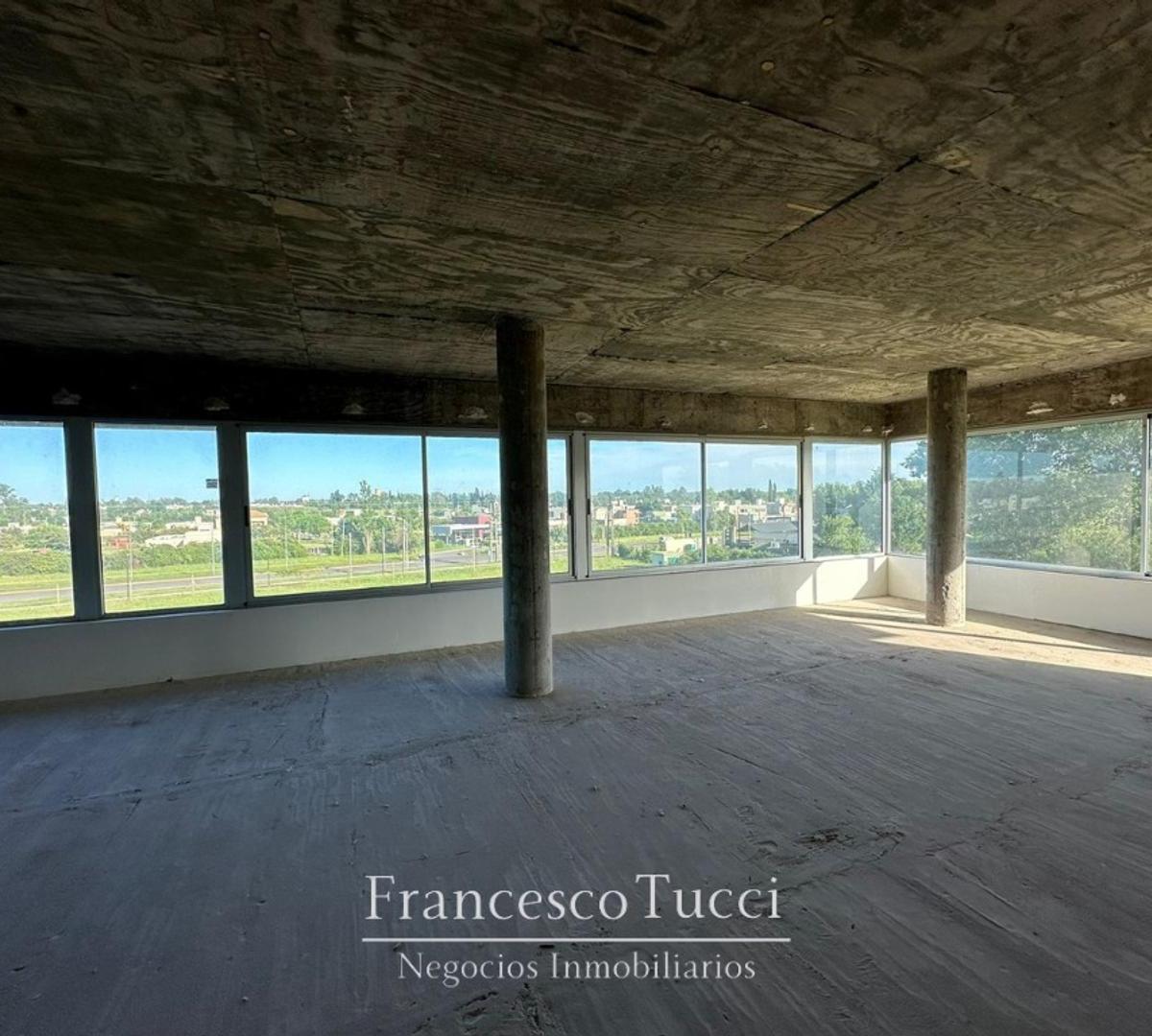 Foto de Oficina en venta Agora Pergamino con cochera, imagen 2