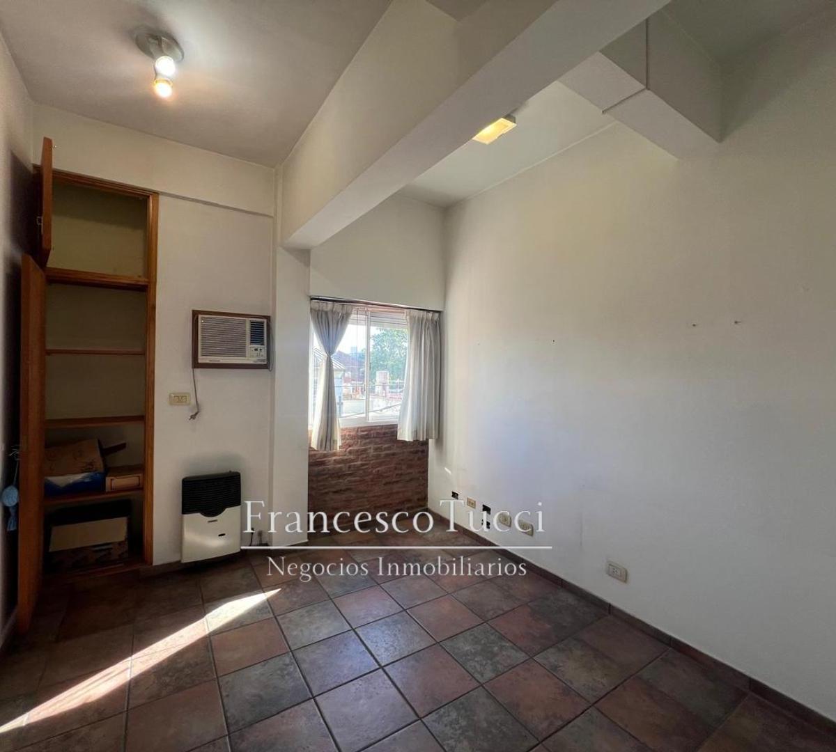 Galpon con Oficinas en Venta Caseros 3