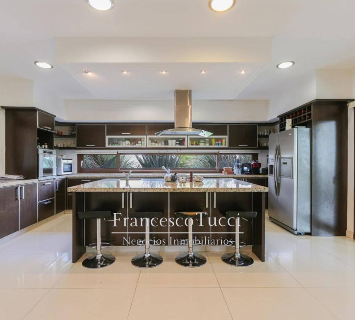 Foto de Casa en venta 7 ambientes Terravista con vista a la laguna, imagen 4