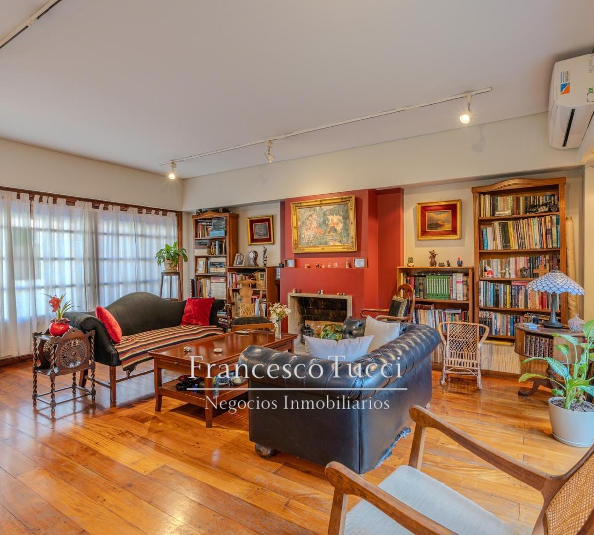 Casa en Venta 7 Ambientes Coghlan 5