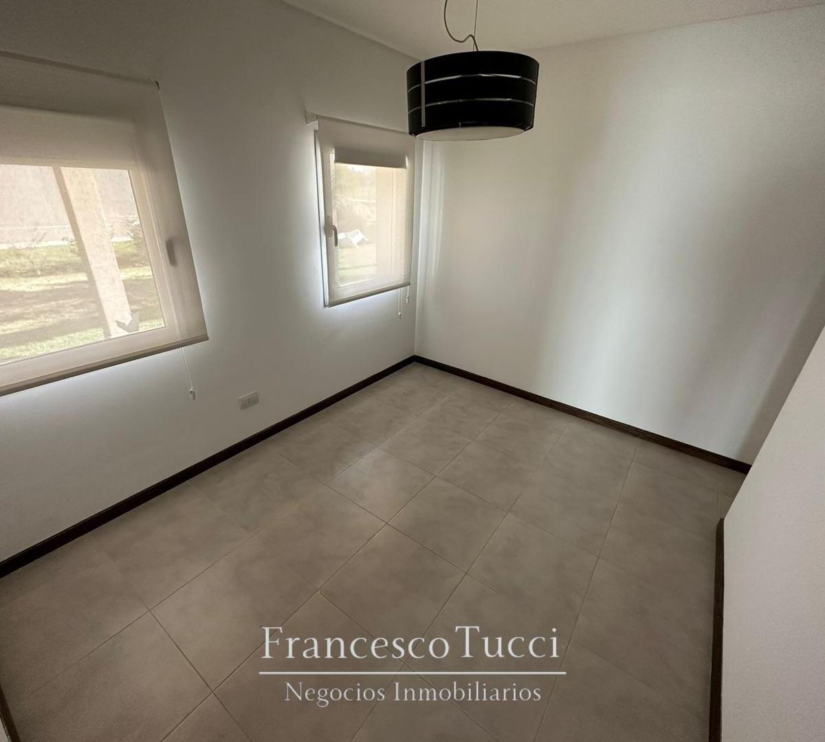 Foto de Casa en venta 4 ambientes en Terravista General Rodriguez, imagen 3