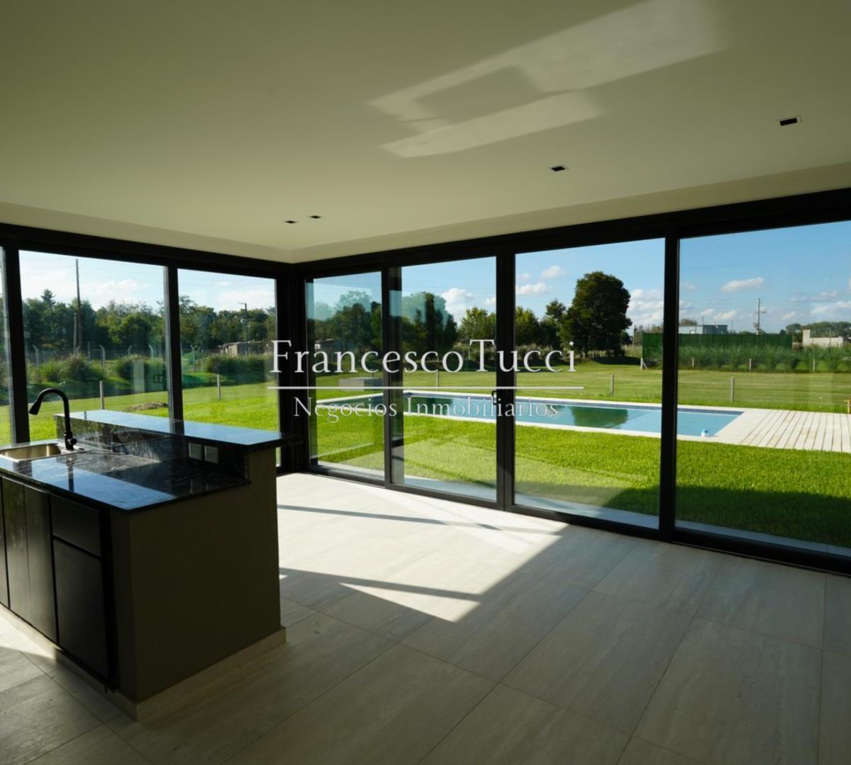 Casa en venta 6 ambientes a estrenar en Terravista