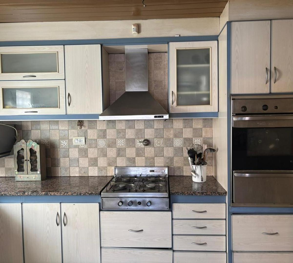 CASA TIPO PH 4 AMBIENTES EN VENTA - ISIDRO CASANOVA -