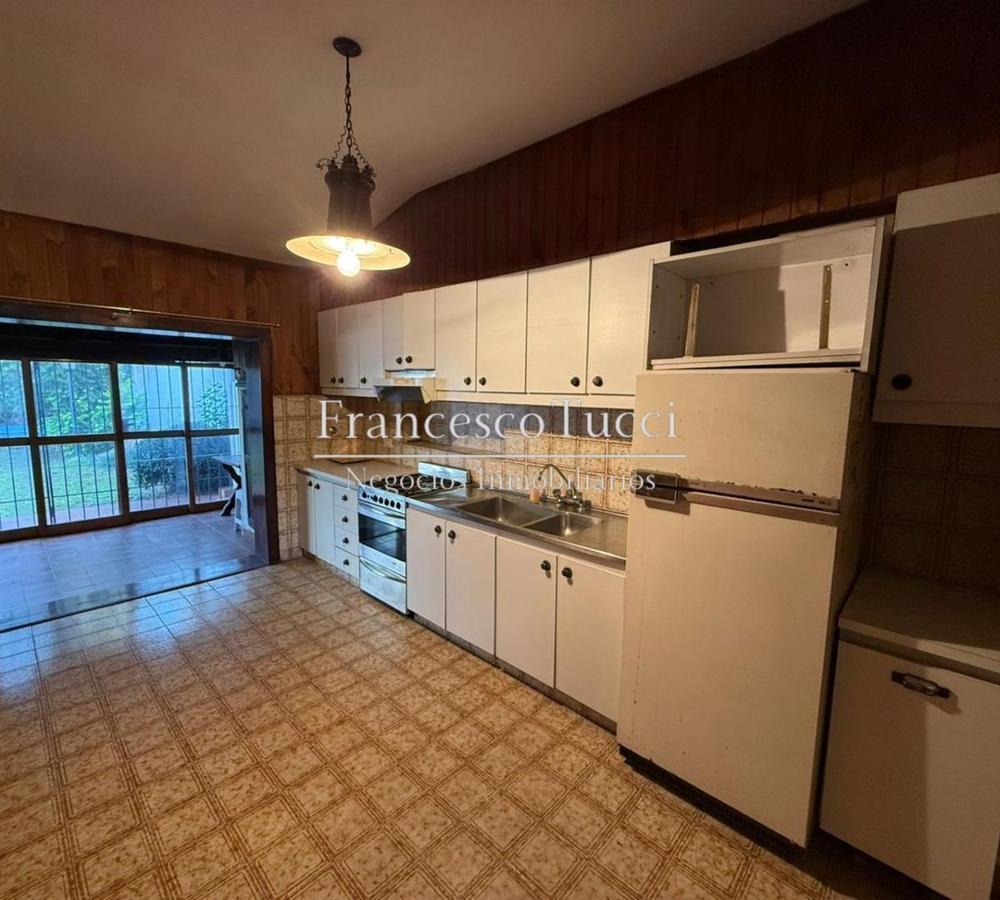 Casa en venta 4 ambientes Villa Sarmiento