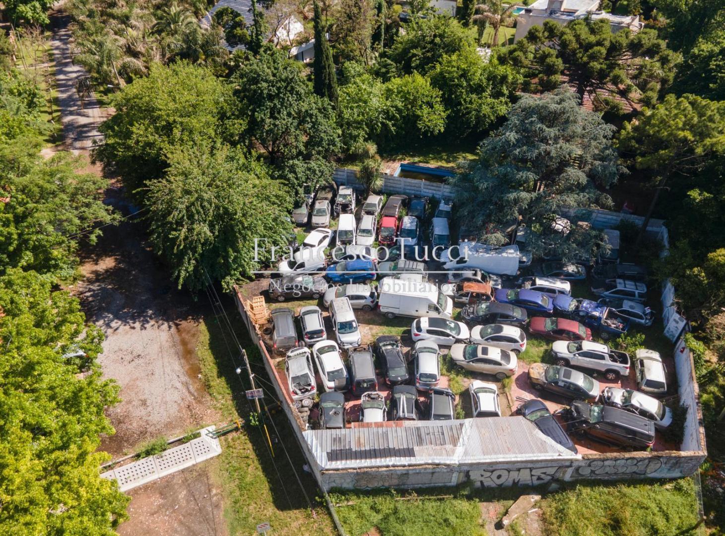 Foto de Terreno en venta sobre colectora en Parque Leloir, imagen 3