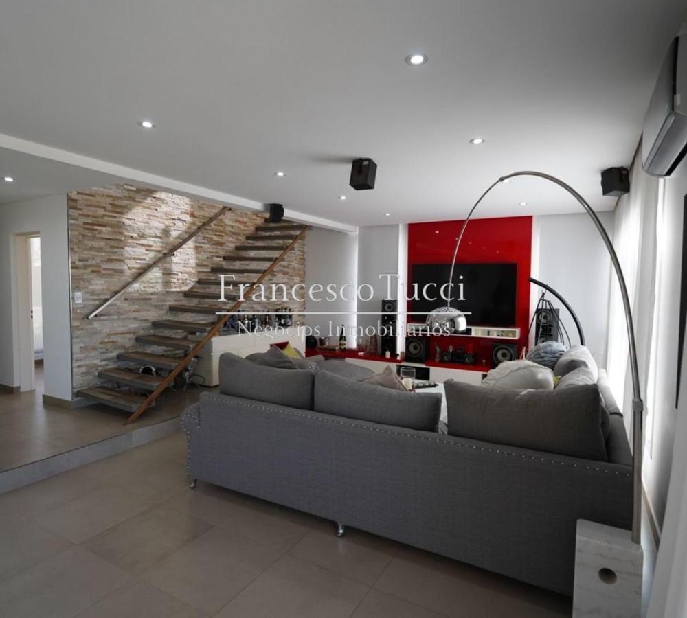 Foto de Casa en venta 6 ambientes en Country Terravista, imagen 4