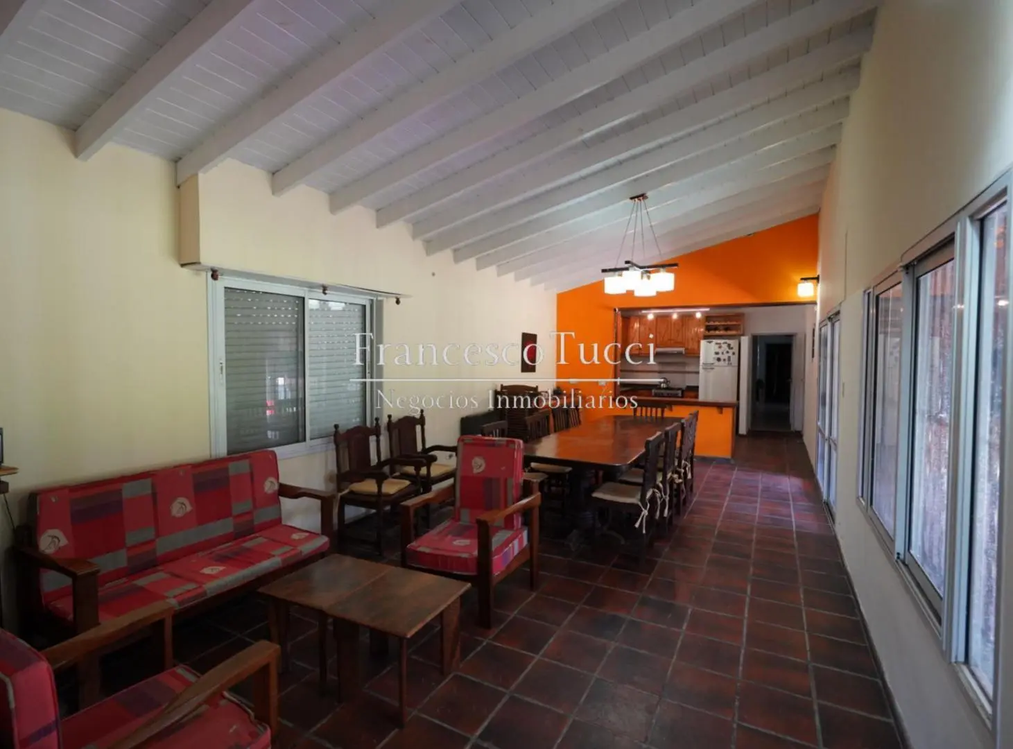 Casa tipo quinta 4 ambientes con pileta en La Reja 5
