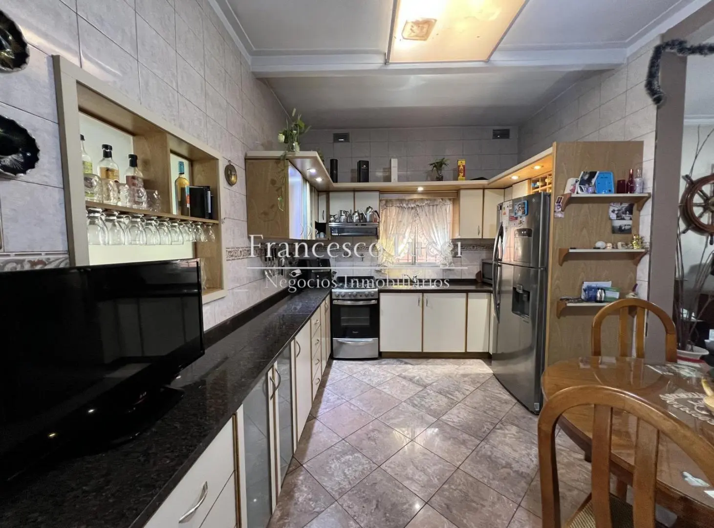 Casa tipo chalet en venta 3 ambientes en Castelar Norte 3