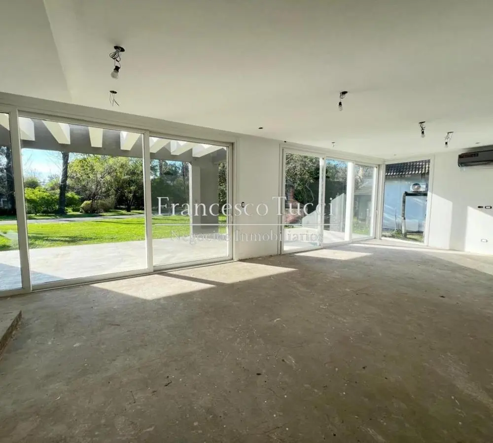 Casa en venta 5 ambientes en el Country La Tradición 4